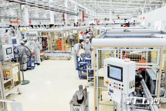 �������������з����ĺ��㲿����ҵ԰���ٽ��裬����2020���Ͷ��ʹ�á�ͼΪȥ��10�¿���Ͷ���Ĺ������ⷢ���������� ������ɳ����ȫý����� ��־ΰ �� 