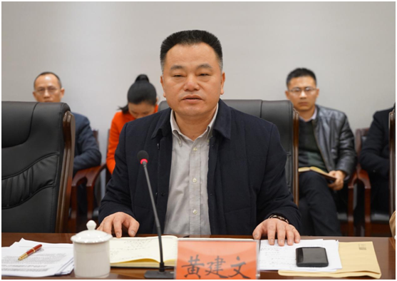 ǿ���ץ���� ȷ��ӭ��˳��