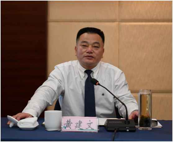 ���۹�ʶ �����ܶ�������д��չ��ƪ��