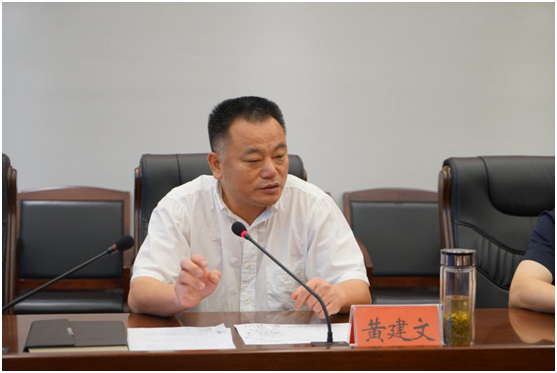 ��ʵ�м�Ҫ�������������