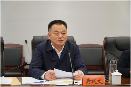 ר�������������������������Ŀ