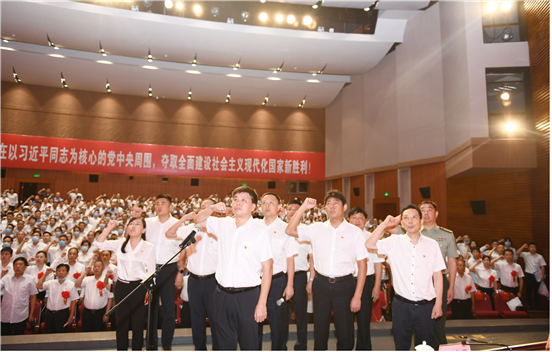 ��ף�й�����������100�����ߡ�����һ�ȡ����ô���ٿ�