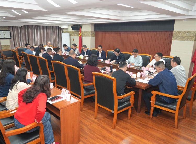 白再兴调研区政协工作